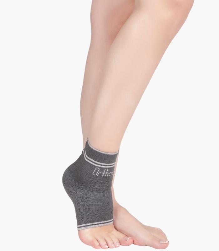 KNITTED ANKLE BRACE